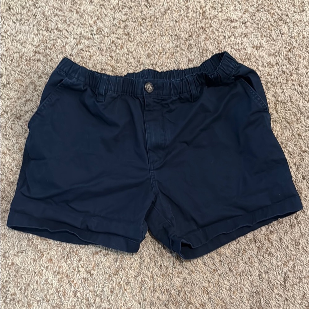 Men’s large Chubbies Navy Shorts, lightly used, 5.5” inseam